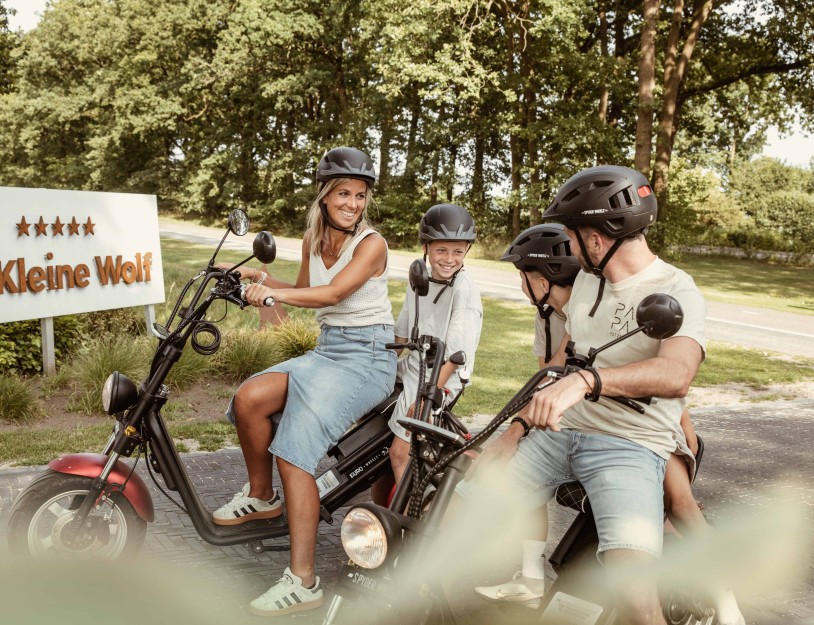 Camping-de-kleine-wolf-faciliteit-e-choppers-gezin-entree-3.jpg